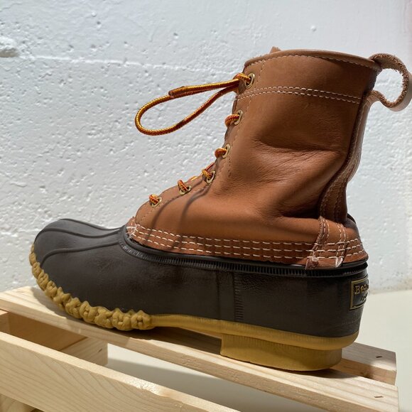 LL Bean Women's Bean Boots - Picture 8 of 12